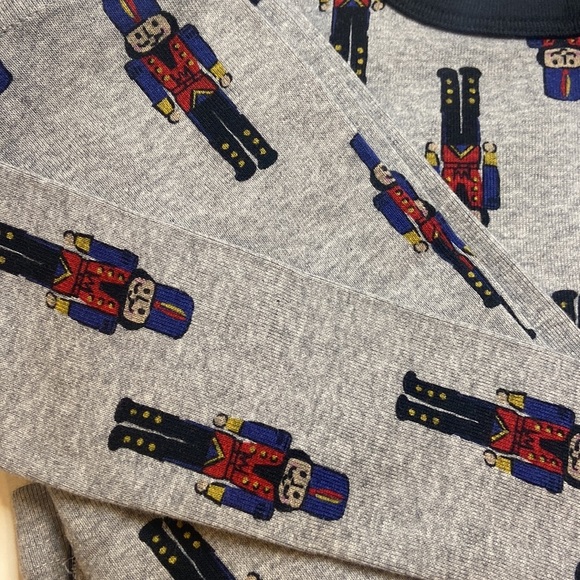 Hanna Andersson Holiday Pajamas NWOT - Picture 5 of 7